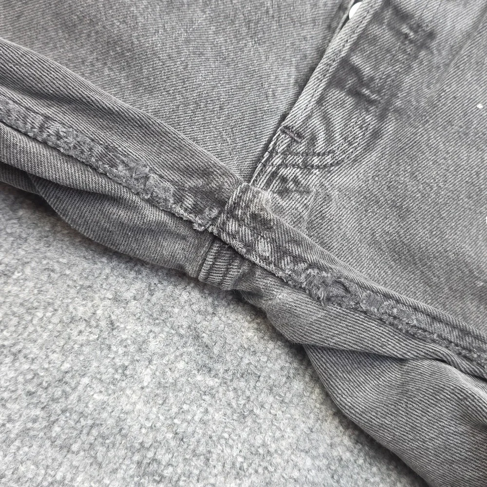 Vintage Levi's 501 Jeans Men's 32 x 30 (FITS 30 x 23) Black Splatter Raw Hem USA